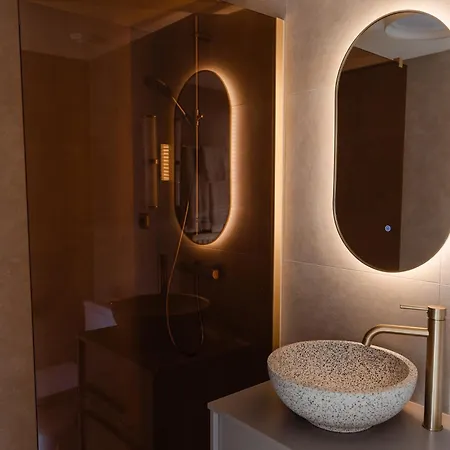 Le Virage Bistro En Hotel