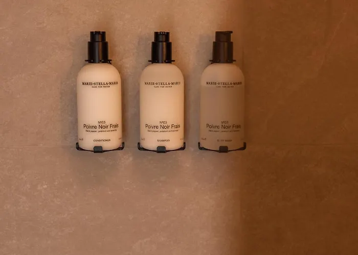 Le Virage Bistro En Hotel 2*